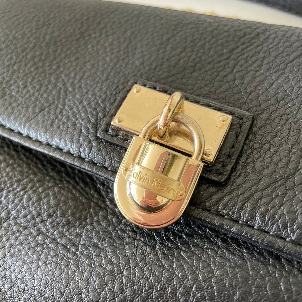 Calvin Klein Crossbody Bag
